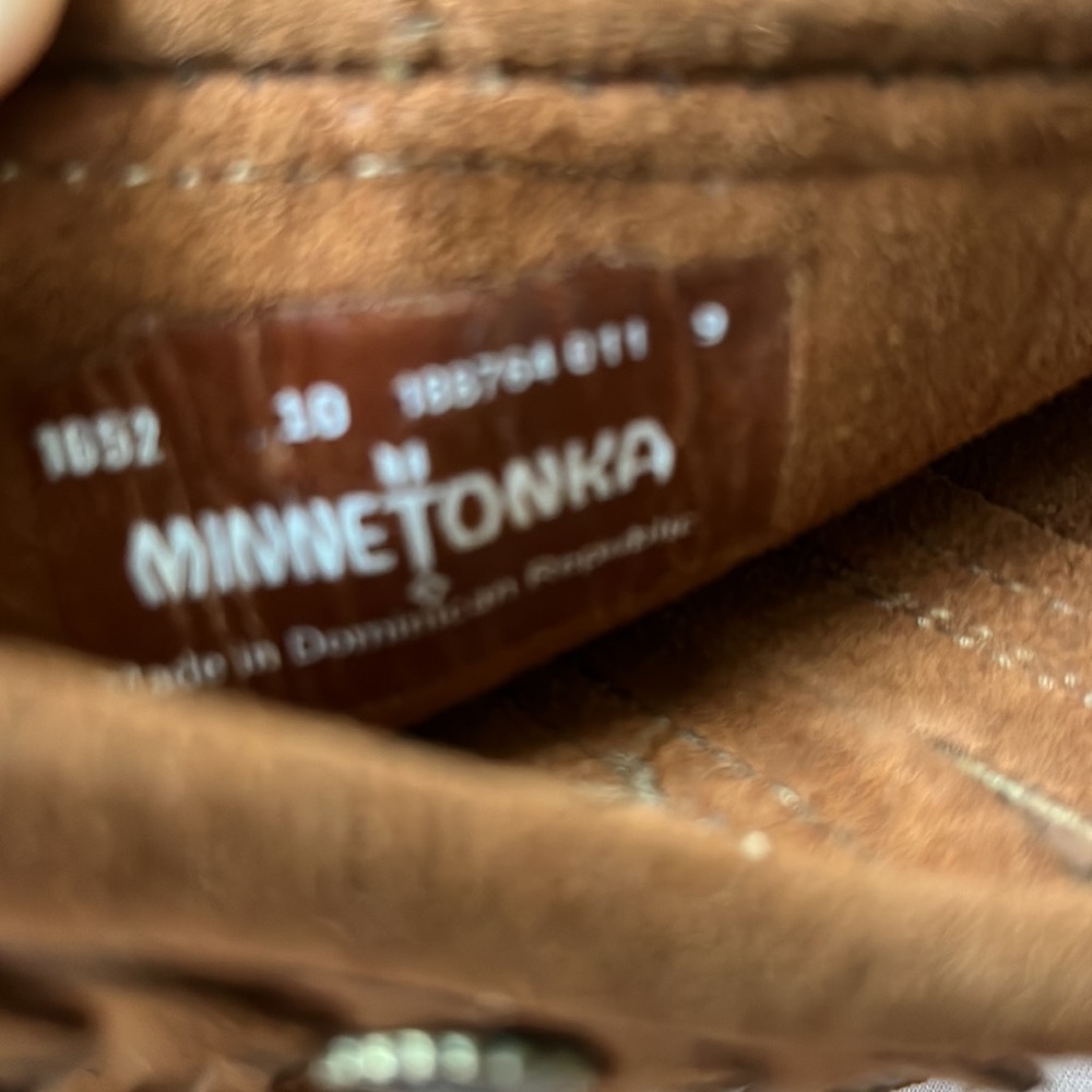 Minnetonka womens moccasin zip boots - Picture 5 of 5